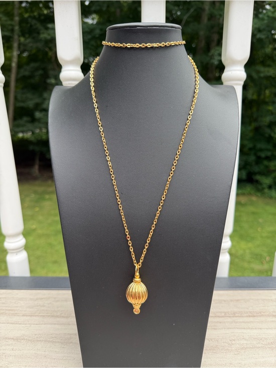 Princess House Jewelry - Vintage PRINCESS HOUSE Luminess "Empress" Pendant gold Necklace